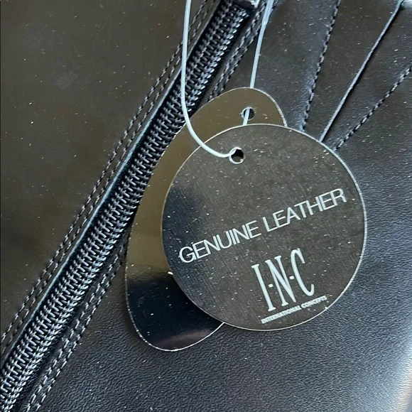 Radellal Black Leather Shoes - Size 7M - Picture 3 of 3